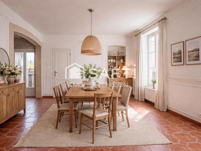 Maison 6 pièces 203 m²