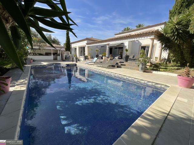Maison 6 pièces 214 m²
