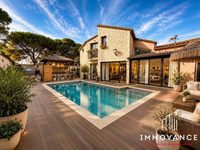 Maison 6 pièces 214 m²