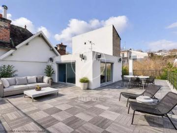Maison 6 pièces 214 m²