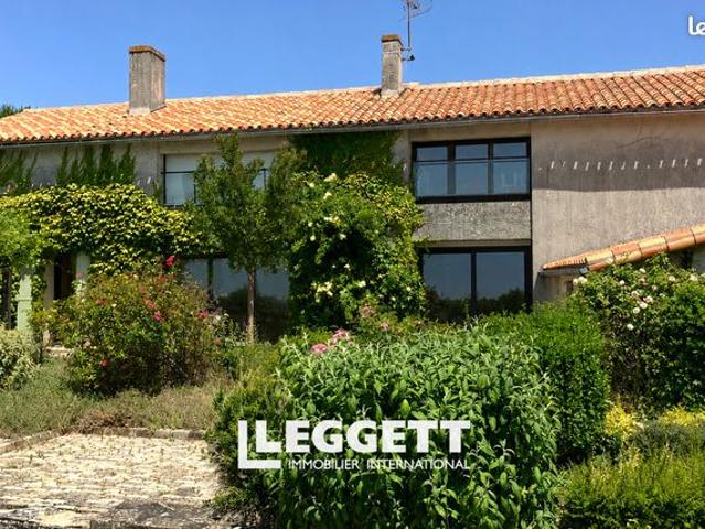 Maison 6 pièces 214 m²