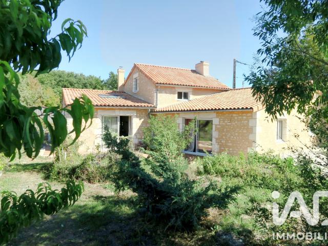 Maison 6 pièces 214 m²