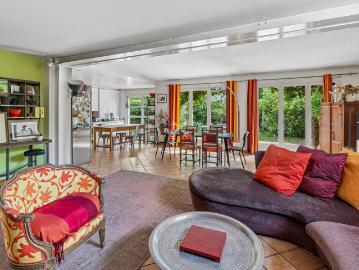 Maison 6 pièces 215 m²