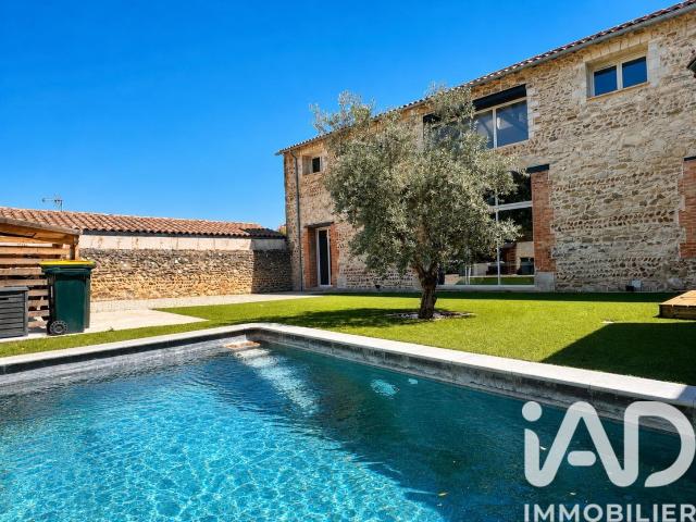 Maison 6 pièces 215 m²
