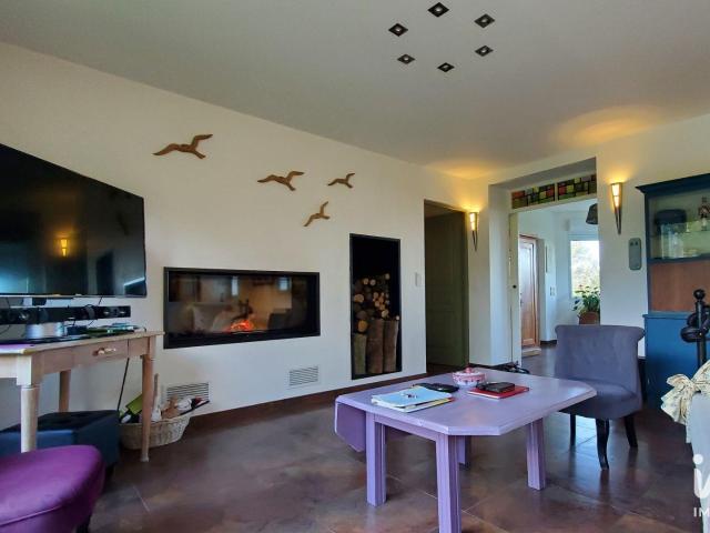 Maison 6 pièces 215 m²