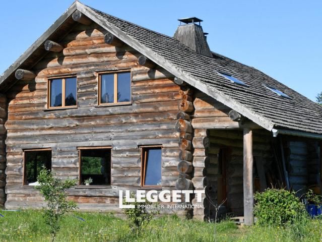 Maison 6 pièces 215 m²