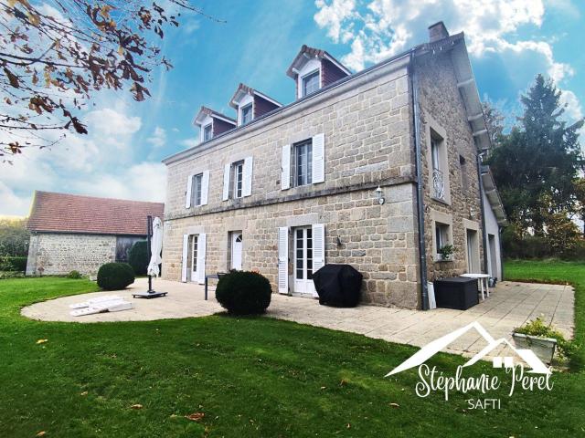 Maison 6 pièces 215 m²