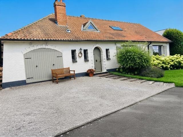 Maison 6 pièces 216 m²