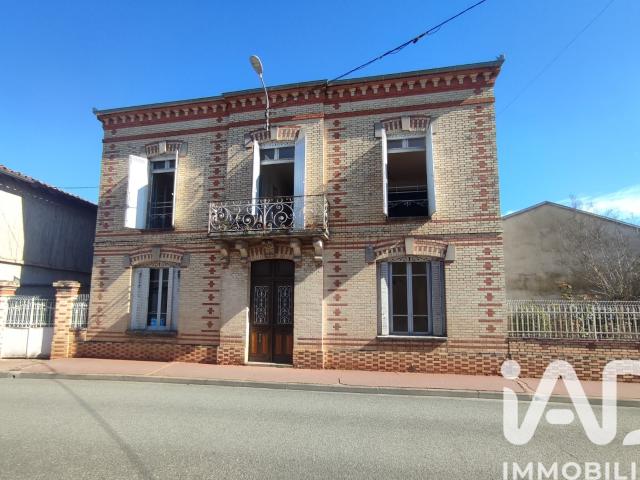 Maison 6 pièces 216 m²