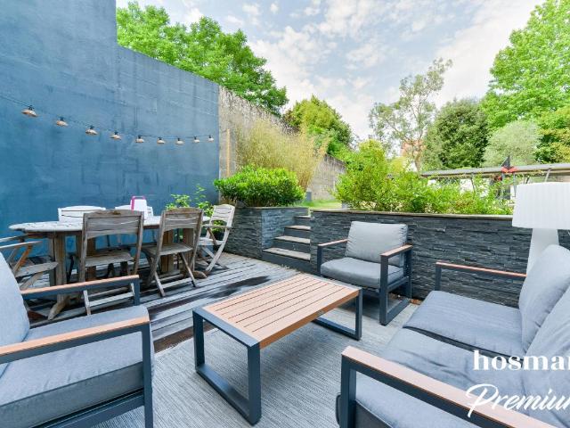 Maison 6 pièces 216 m²