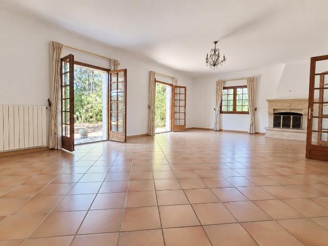 Maison 6 pièces 216 m²