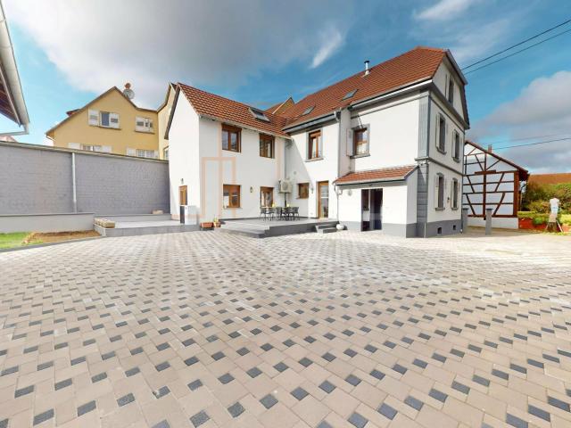 Maison 6 pièces 217 m²