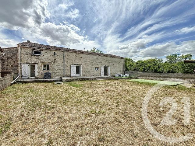 Maison 6 pièces 218 m²
