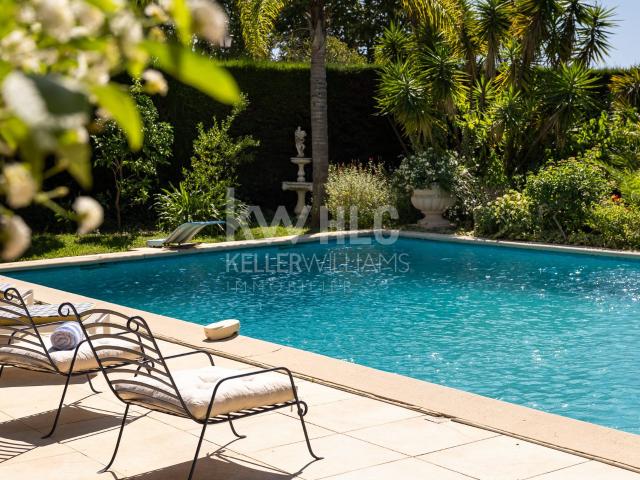 Maison 6 pièces 219 m²