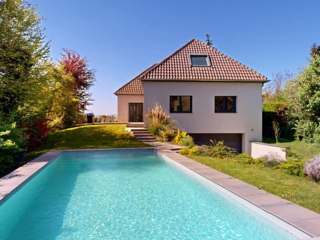 Maison 6 pièces 210 m²