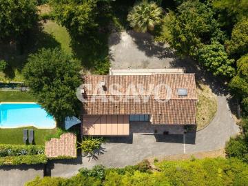 Maison 6 pièces 210 m²