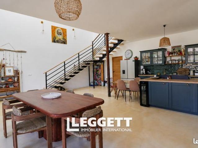 Maison 6 pièces 210 m²