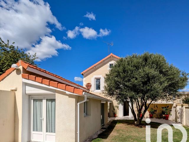 Maison 6 pièces 210 m²