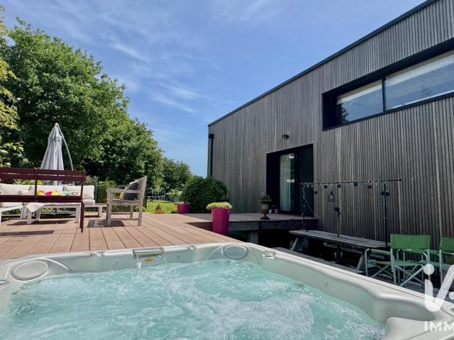 Maison 6 pièces 210 m²