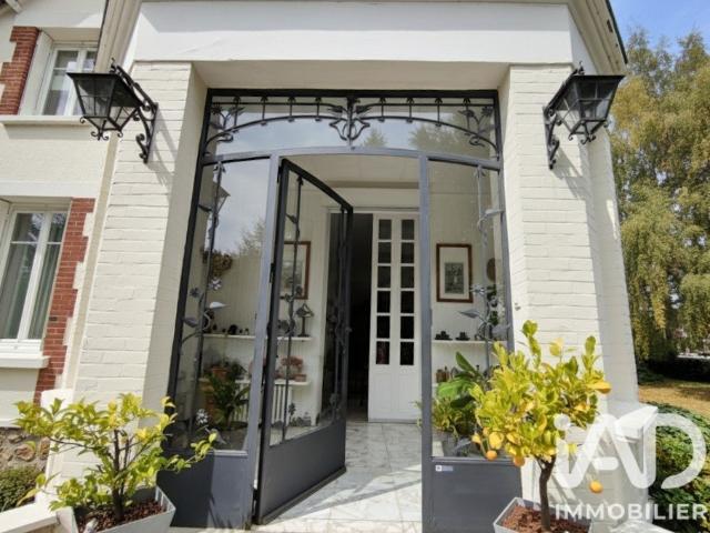 Maison 6 pièces 210 m²