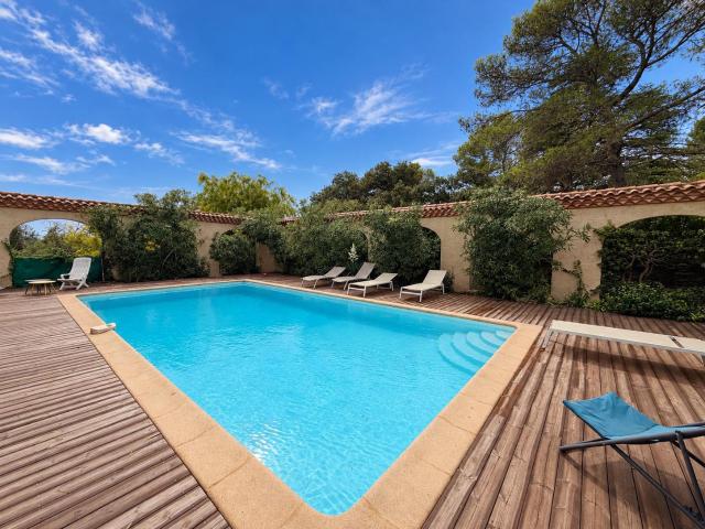 Maison 6 pièces 210 m²
