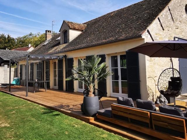 Maison 6 pièces 210 m²