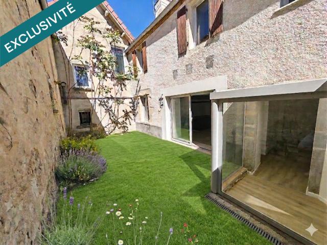 Maison 6 pièces 210 m²