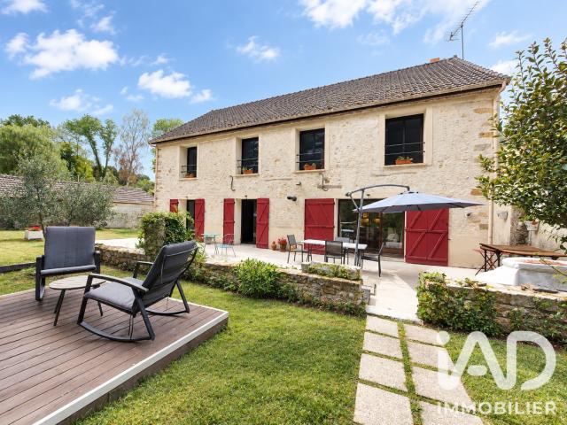 Maison 6 pièces 211 m²