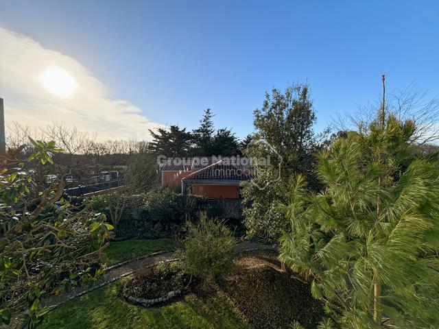 Maison 6 pièces 211 m²