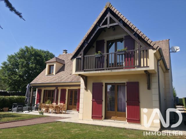 Maison 6 pièces 212 m²