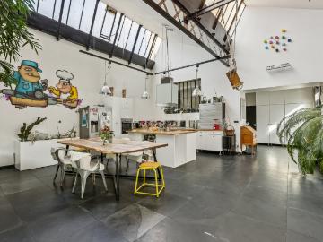 Maison 6 pièces 212 m²