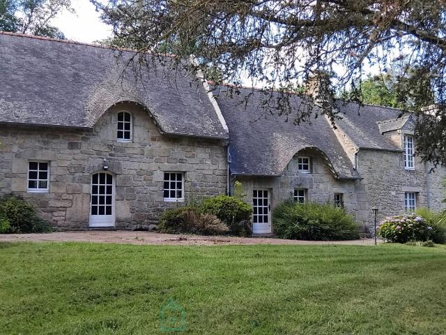 Maison 6 pièces 212 m²
