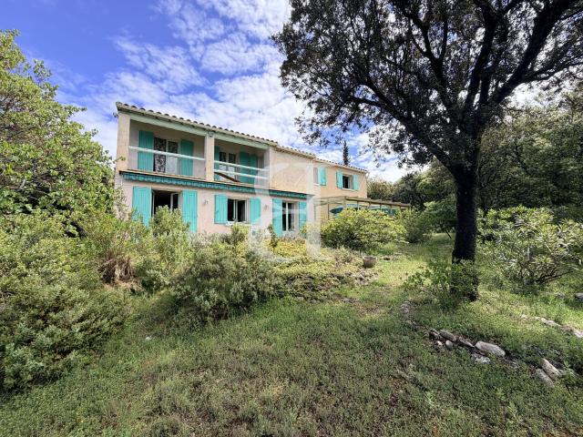 Maison 6 pièces 212 m²