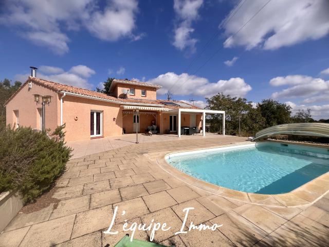 Maison 6 pièces 212 m²
