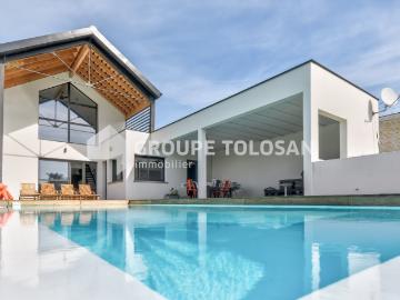 Maison 6 pièces 212 m²