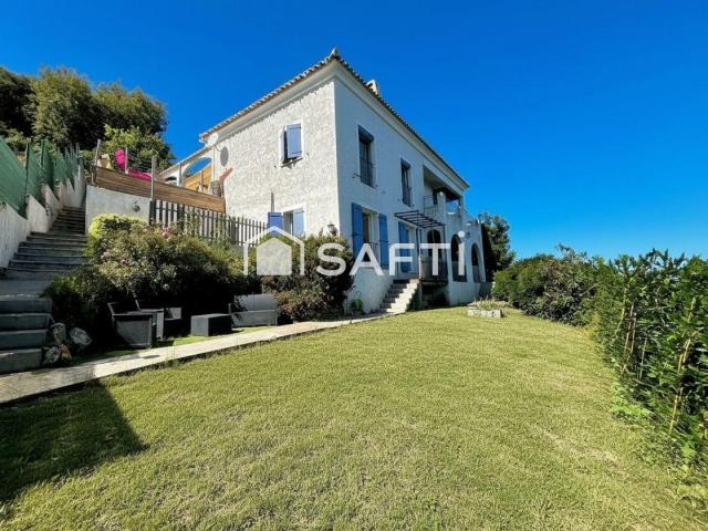 Maison 6 pièces 213 m²