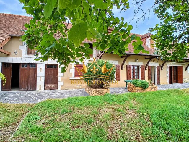 Maison 6 pièces 213 m²