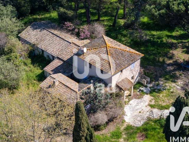 Maison 6 pièces 213 m²