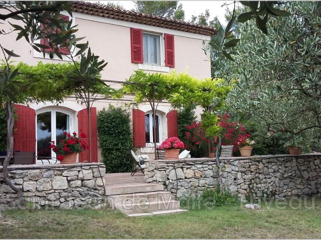 Maison 6 pièces 225 m²