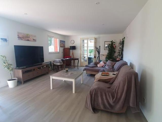 Maison 6 pièces 225 m²