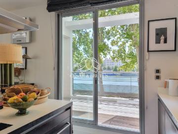 Maison 6 pièces 226 m²