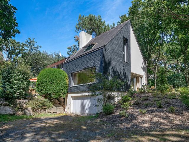 Maison 6 pièces 226 m²