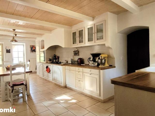 Maison 6 pièces 226 m²