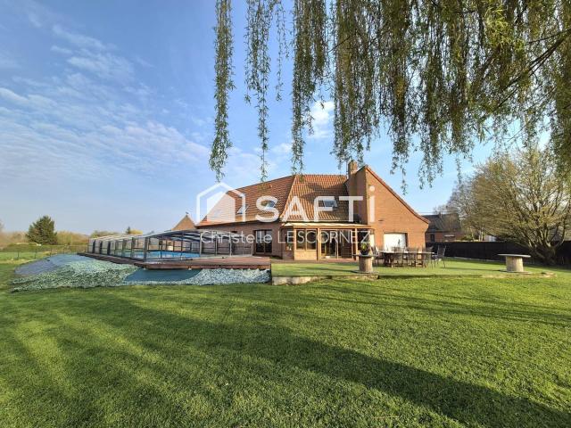 Maison 6 pièces 227 m²