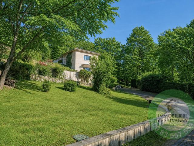 Maison 6 pièces 227 m²