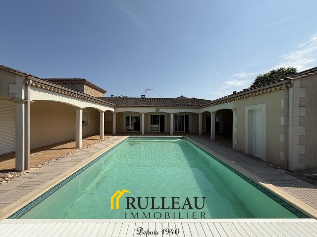 Maison 6 pièces 227 m²