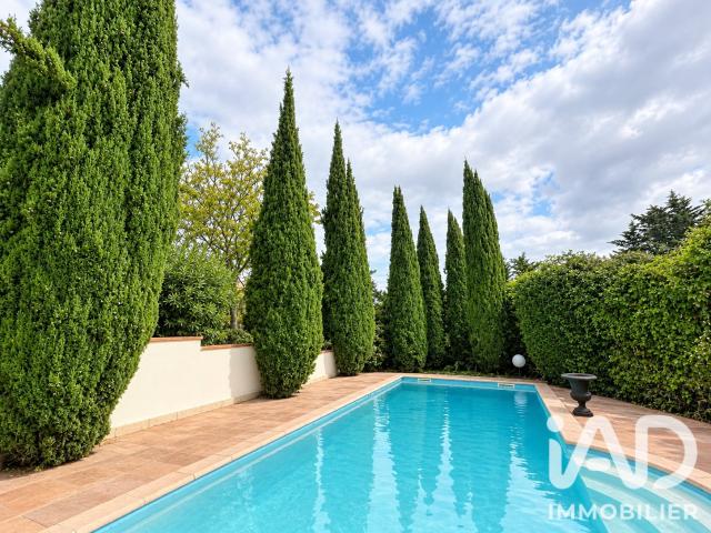 Maison 6 pièces 227 m²