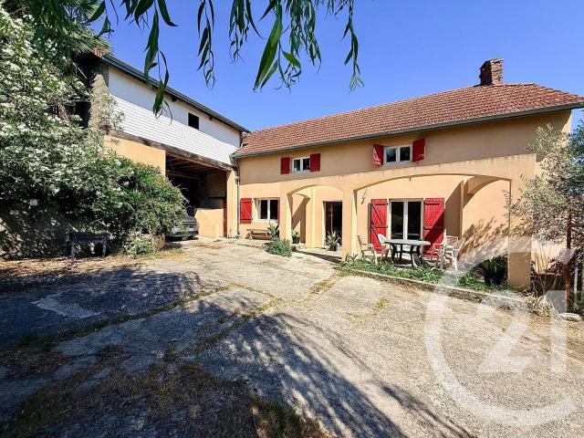 Maison 6 pièces 228 m²