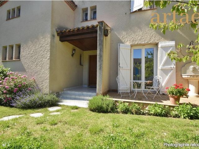 Maison 6 pièces 220 m²