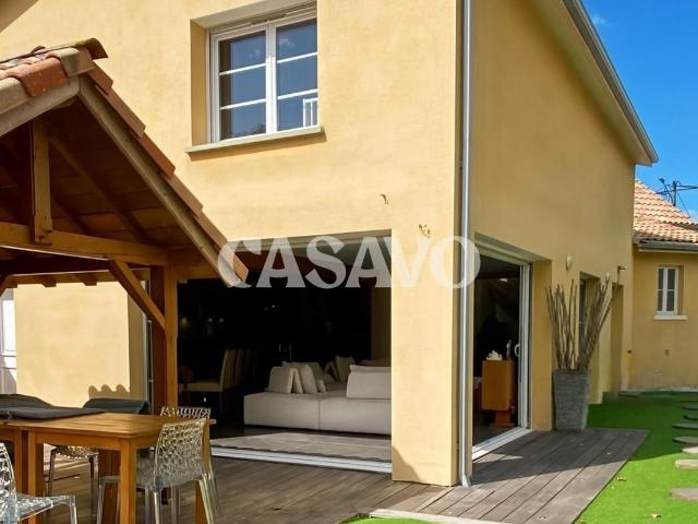 Maison 6 pièces 220 m²